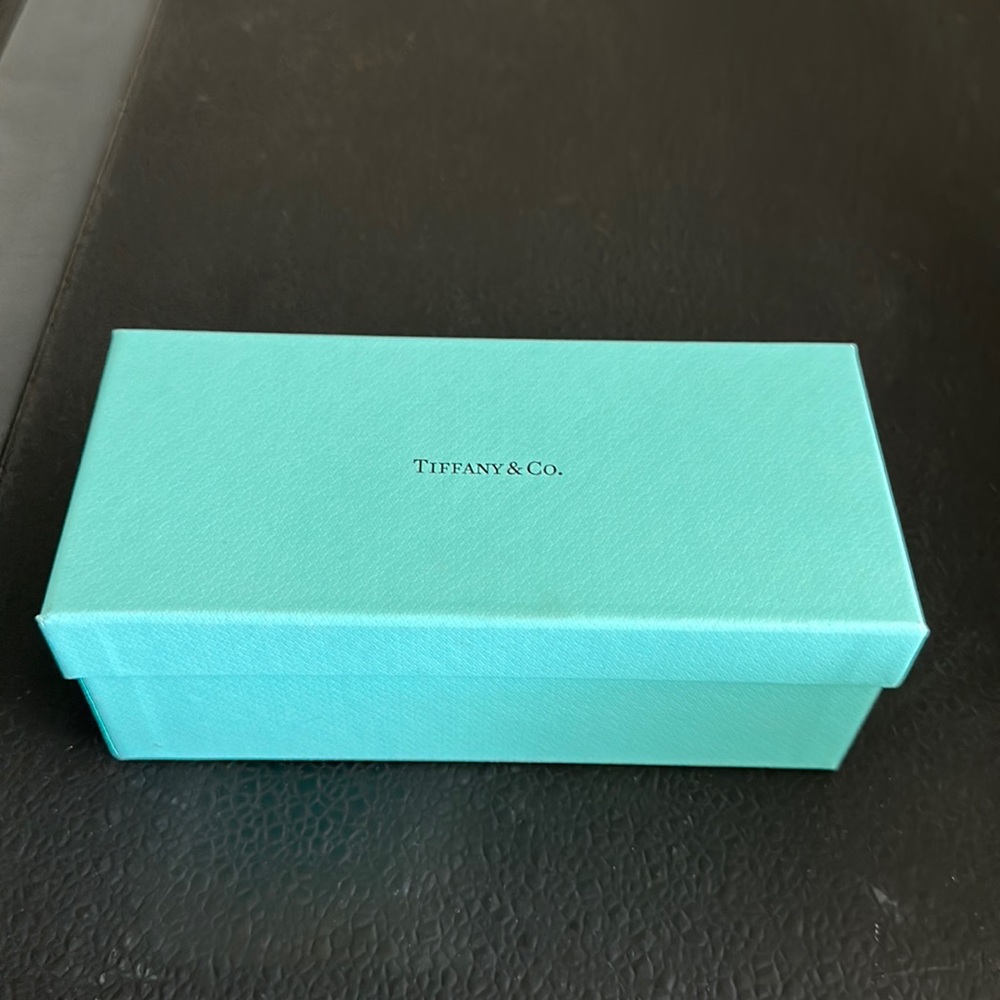 Tiffany & co glasses case